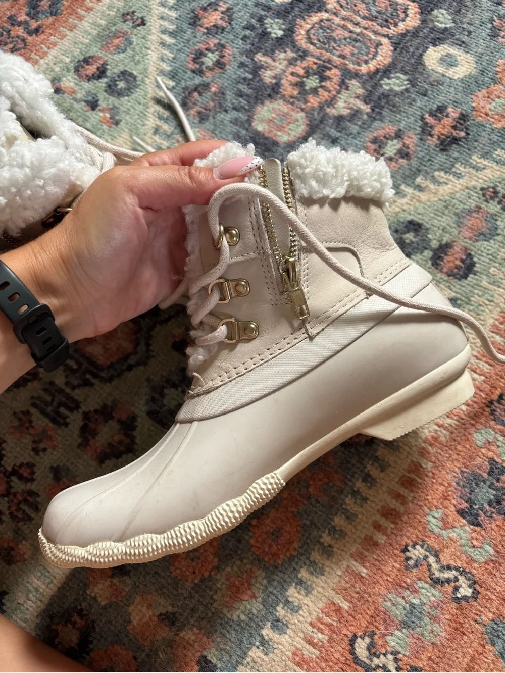 Sperry lace up